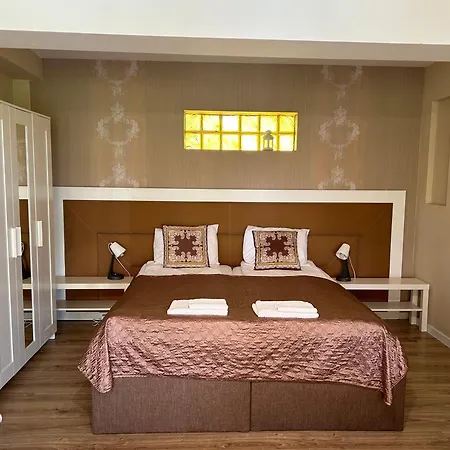 Tatil Evi Sofia - Pool, Sauna & Nature Escape Varna