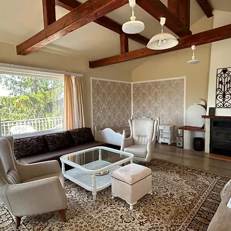 Sofia - Pool, Sauna & Nature Escape بيت للعطل فارنا