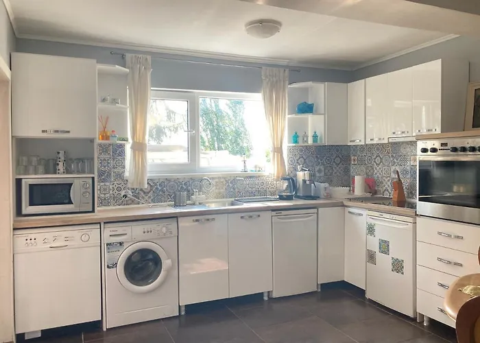 Sofia - Pool, Sauna & Nature Escape Tatil Evi *