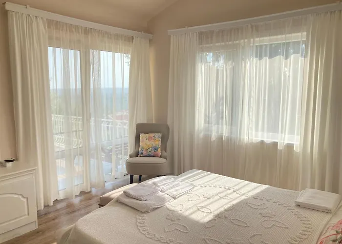 Sofia - Pool, Sauna & Nature Escape * Varna