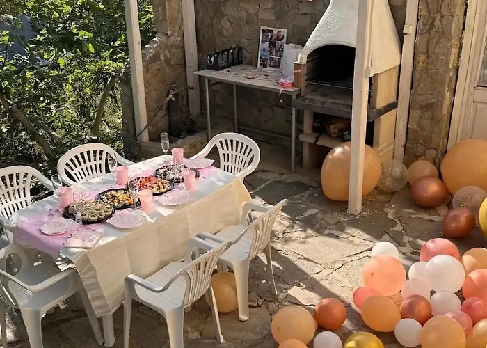 펜션 Sofia - Pool, Sauna & Nature Escape